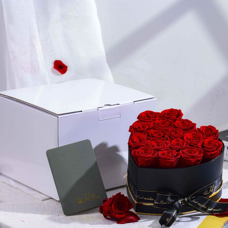 Rose Éternelle en Coffret Cœur – Un Cadeau qui Dure